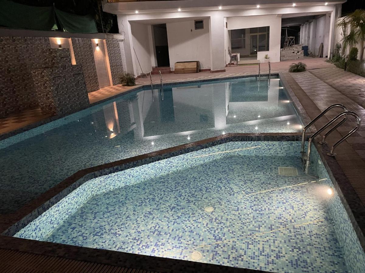 Sumedha G Village Resort And Spa Raiwala Exterior foto